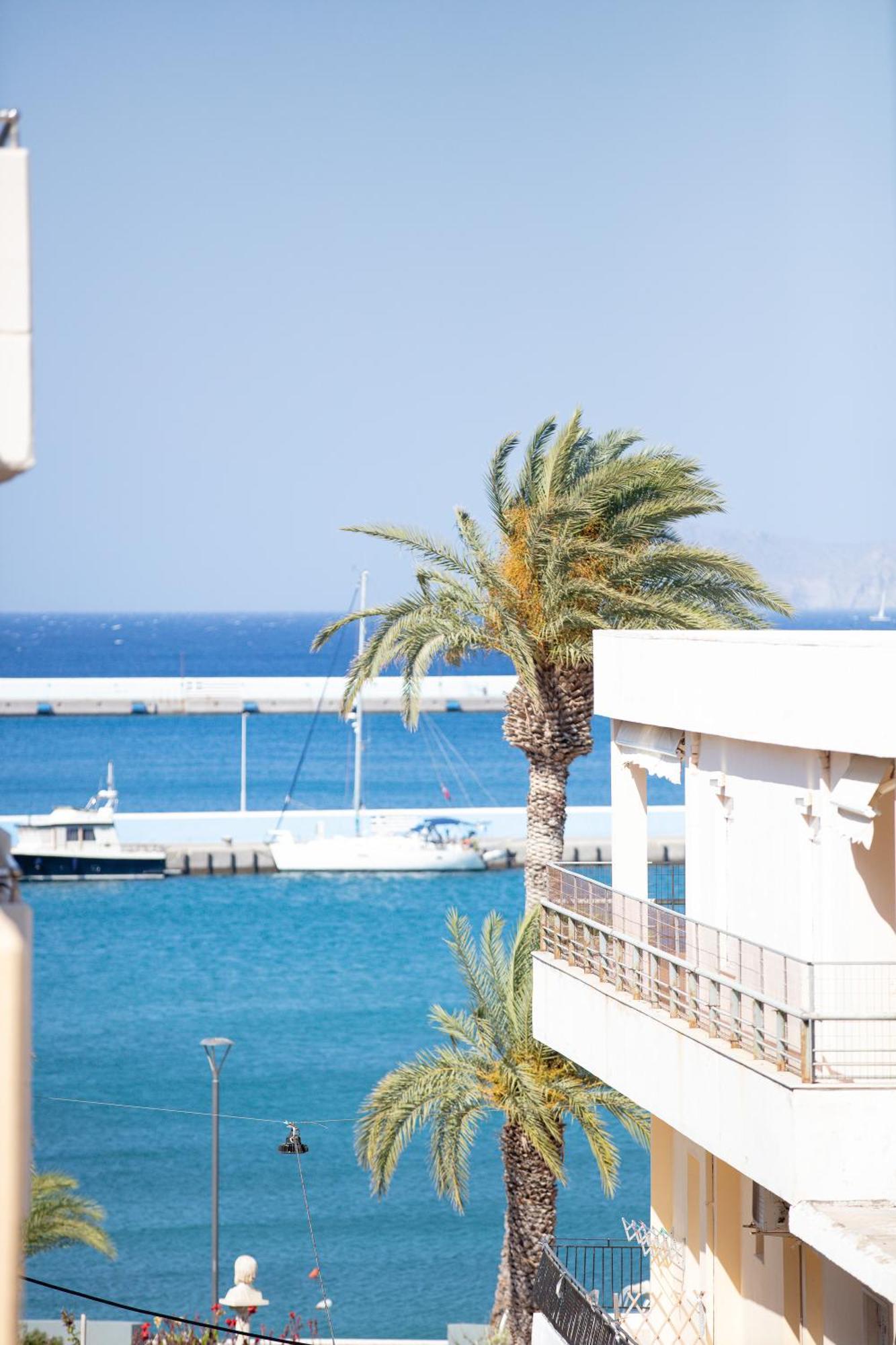 De President Suite, Demani President Suites سيتيا المظهر الخارجي الصورة